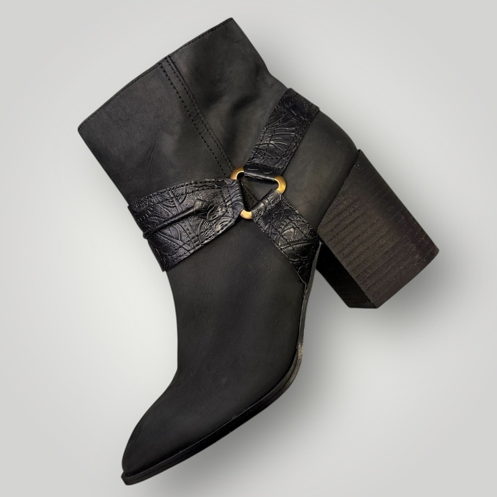 Vionic Carnelia Black Leather Water Repellent Ankle Boots Block Heel Womens 8.5